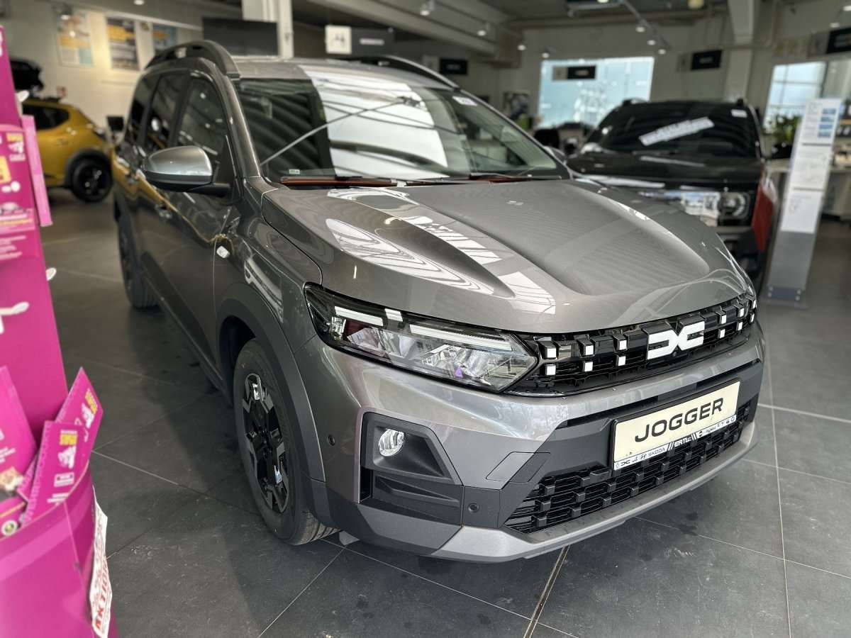 Fahrzeugbild eines Dacia Jogger