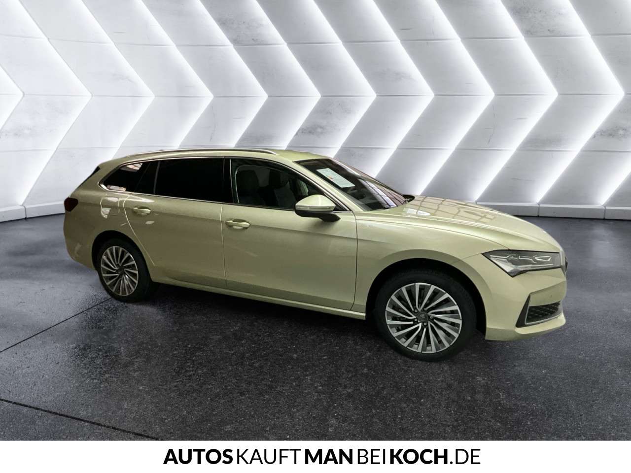 Fahrzeugbild eines Skoda Superb
