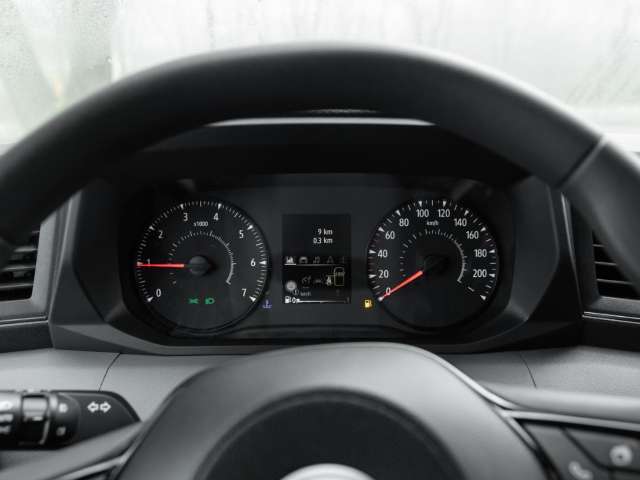 Fahrzeugbild eines Nissan Interstar