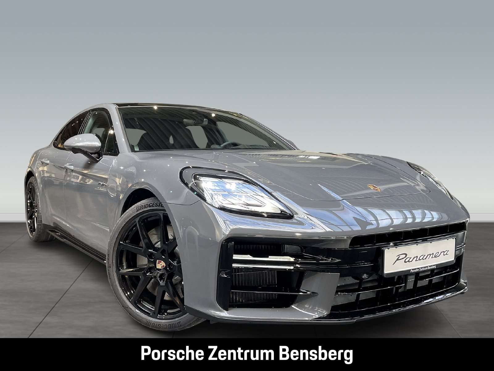 Fahrzeugbild eines Porsche Panamera