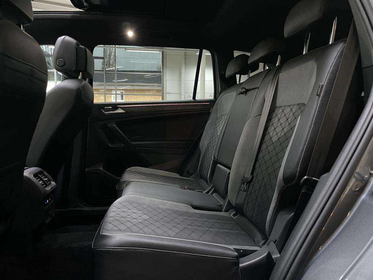 Fahrzeugbild eines Volkswagen Tiguan Allspace