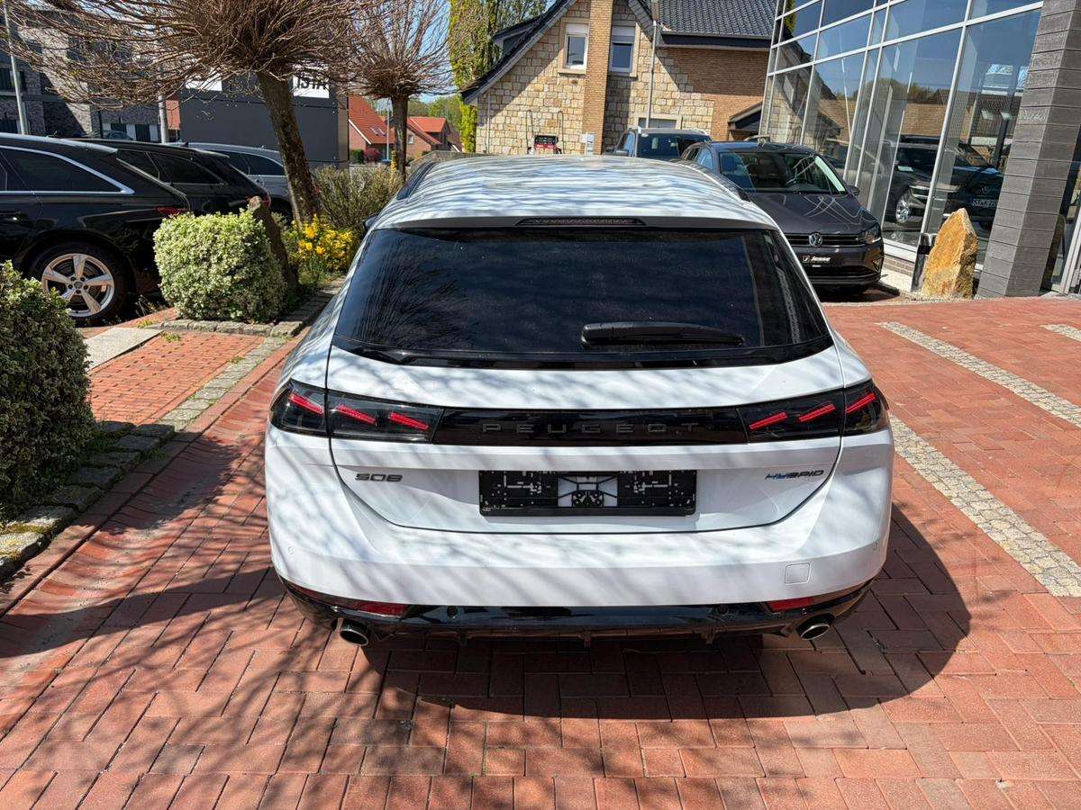 Fahrzeugbild eines Peugeot 508