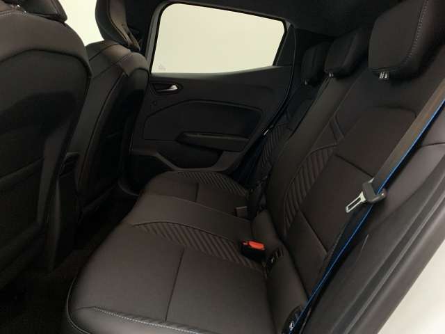 Fahrzeugbild eines Renault Clio