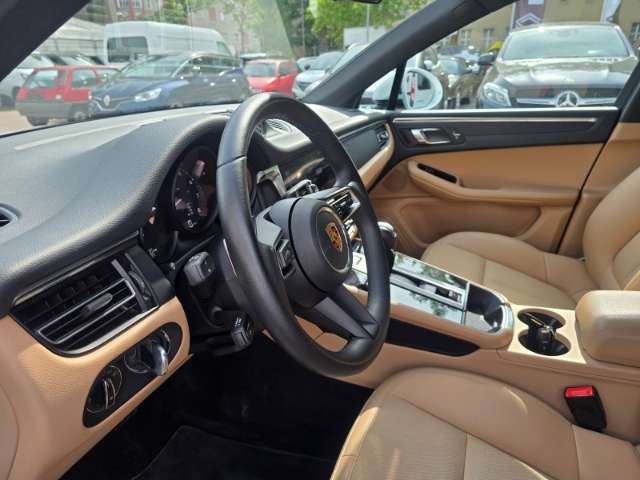 Fahrzeugbild eines Porsche Macan
