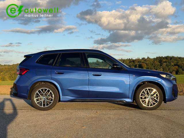 Fahrzeugbild eines BMW iX1