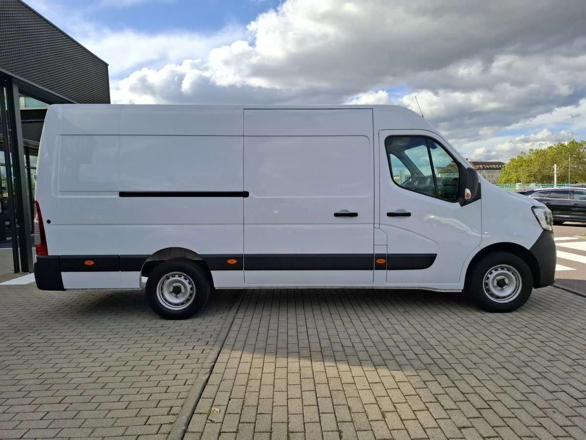 Fahrzeugbild eines Renault Master