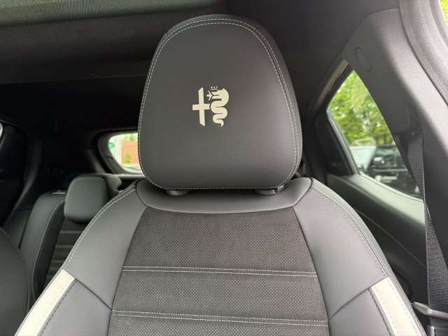 Fahrzeugbild eines Alfa Romeo Junior