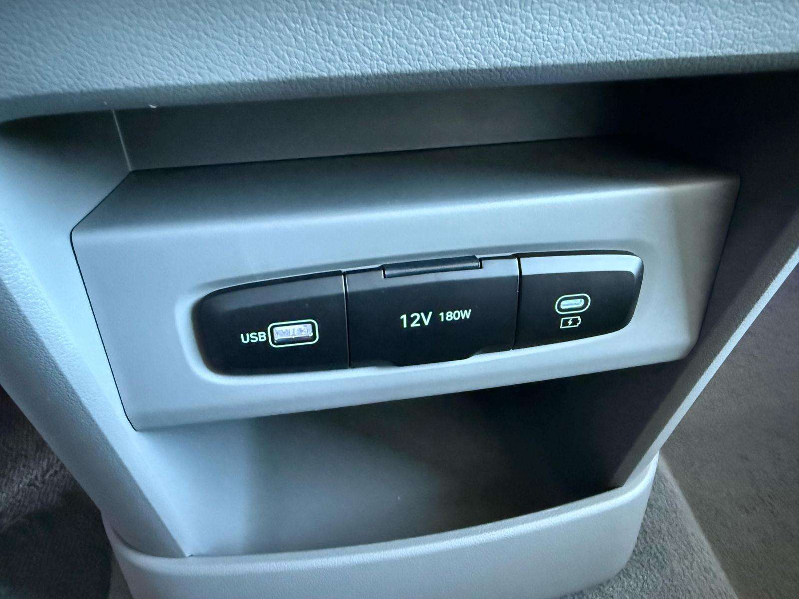 Fahrzeugbild eines Hyundai Staria