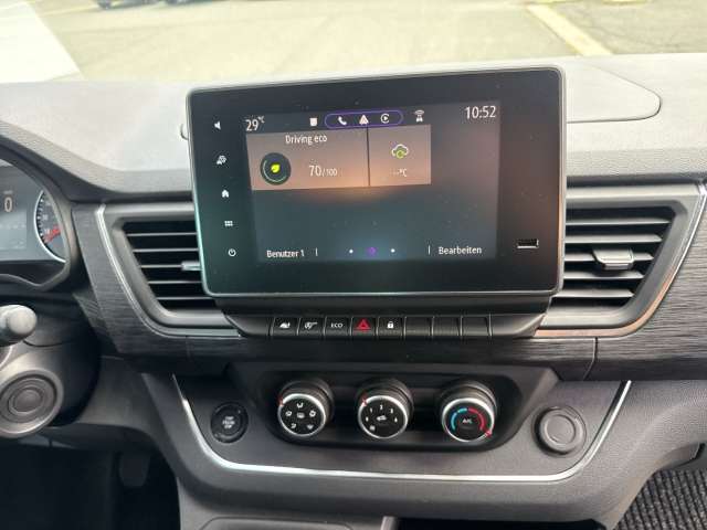 Fahrzeugbild eines Renault Trafic
