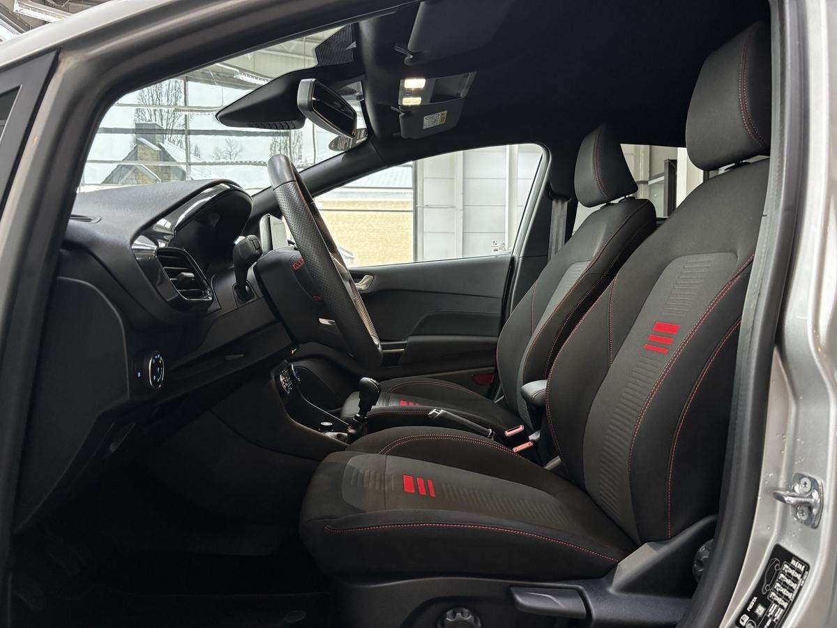 Fahrzeugbild eines Ford Fiesta