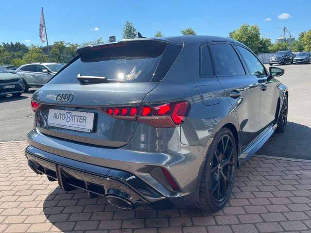 Fahrzeugbild eines Audi RS3