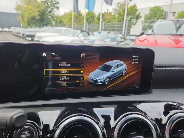 Fahrzeugbild eines Mercedes-Benz A-Klasse