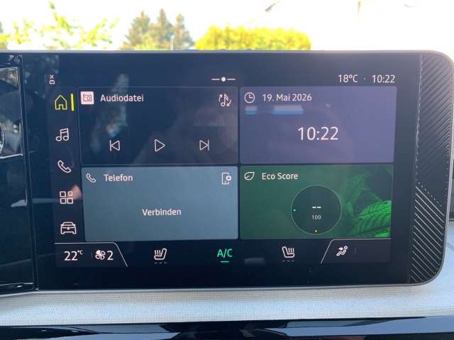 Fahrzeugbild eines Renault 5 E-TECH
