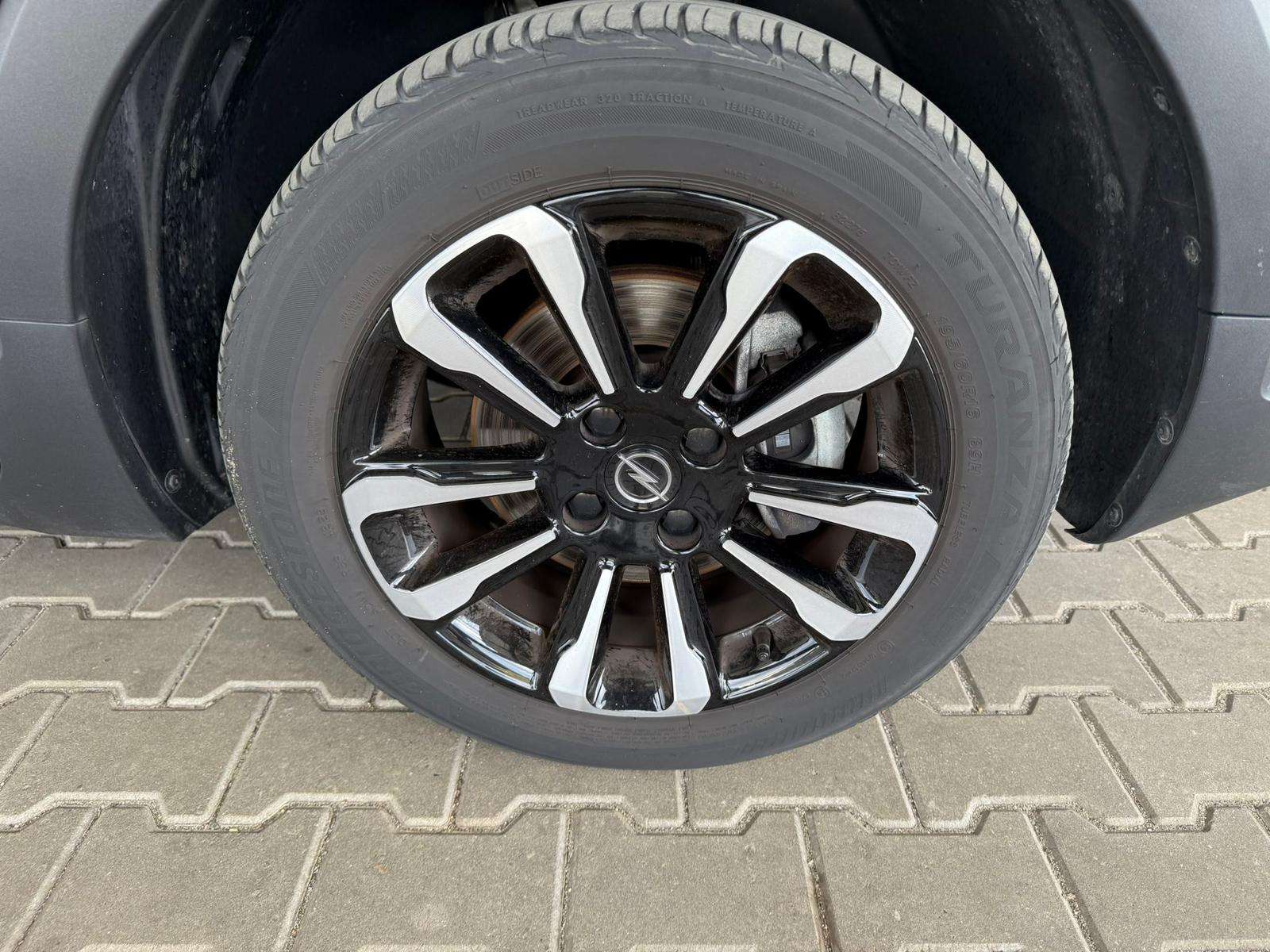 Fahrzeugbild eines Opel Crossland X