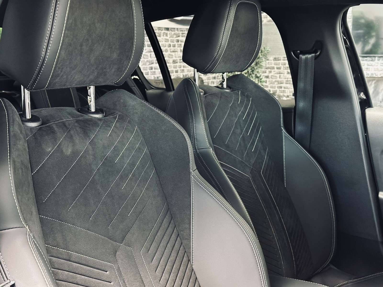 Fahrzeugbild eines Peugeot 208