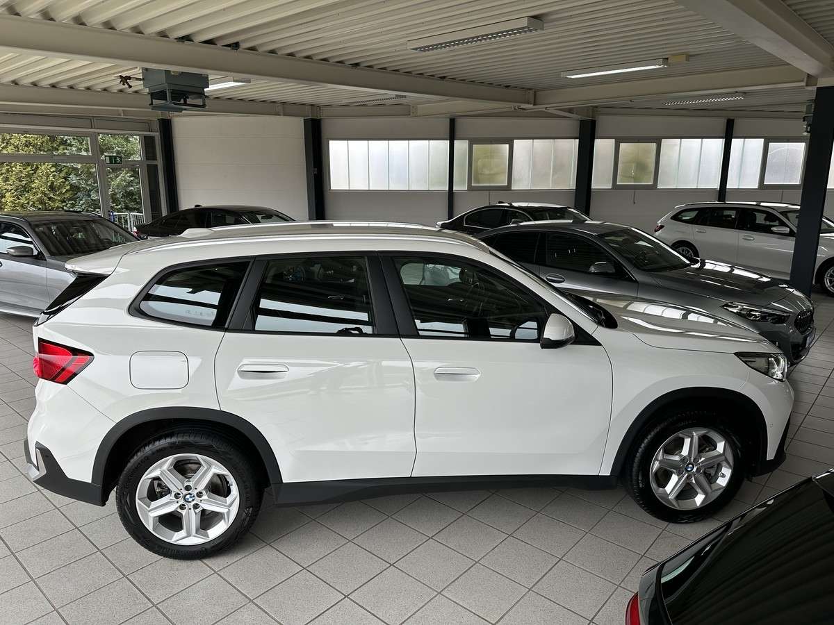 Fahrzeugbild eines BMW X1
