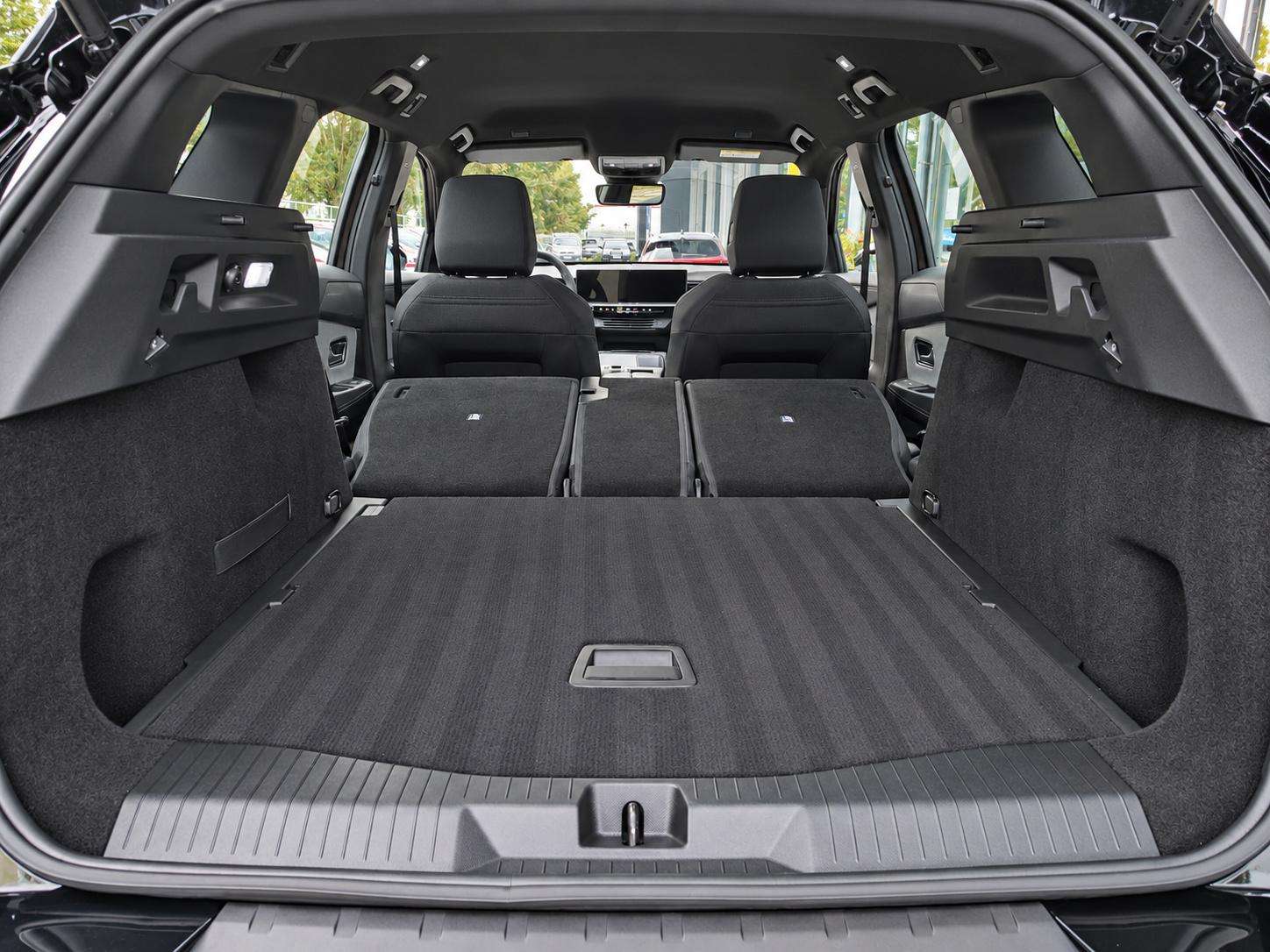 Fahrzeugbild eines Opel Grandland X