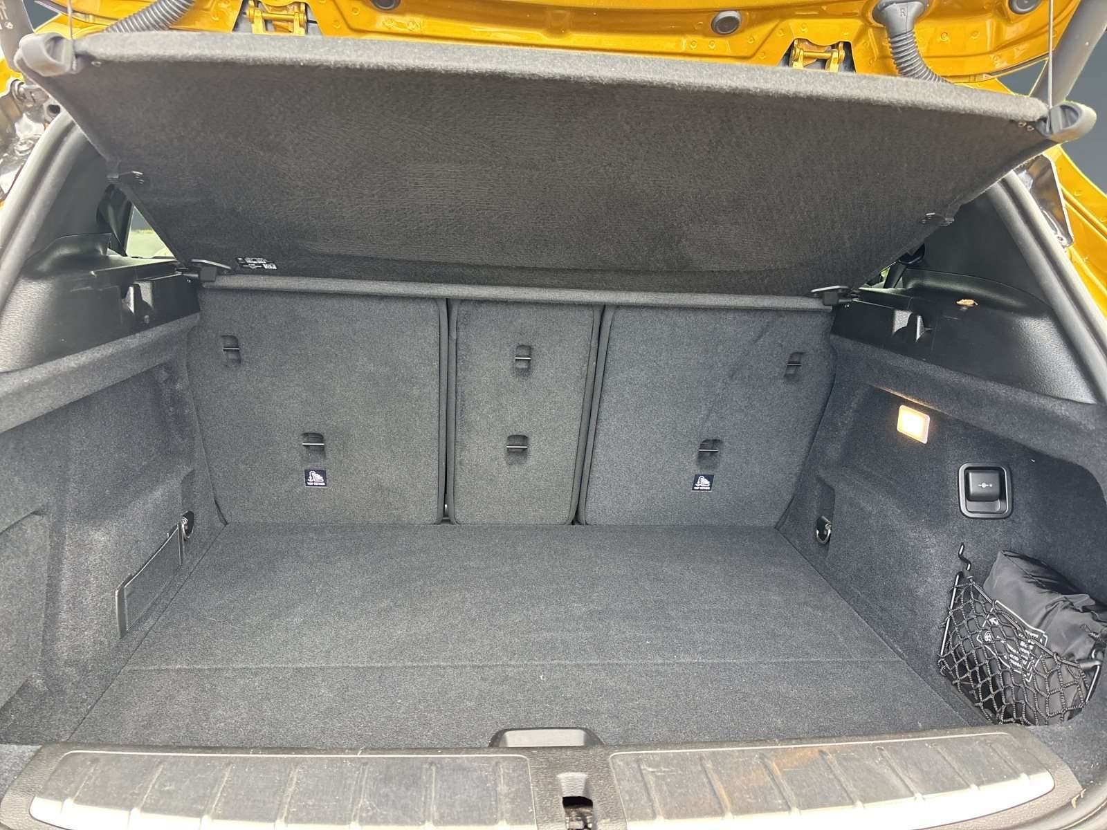 Fahrzeugbild eines BMW X2