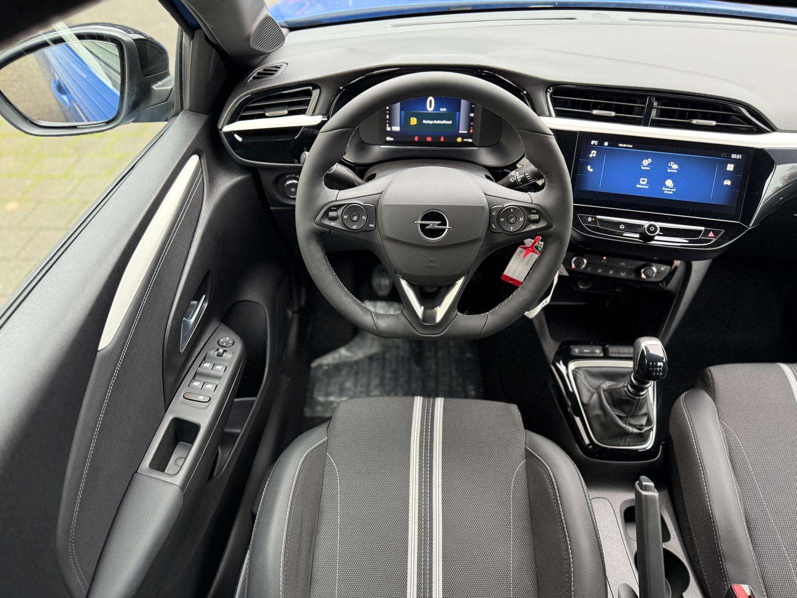 Fahrzeugbild eines Opel Corsa