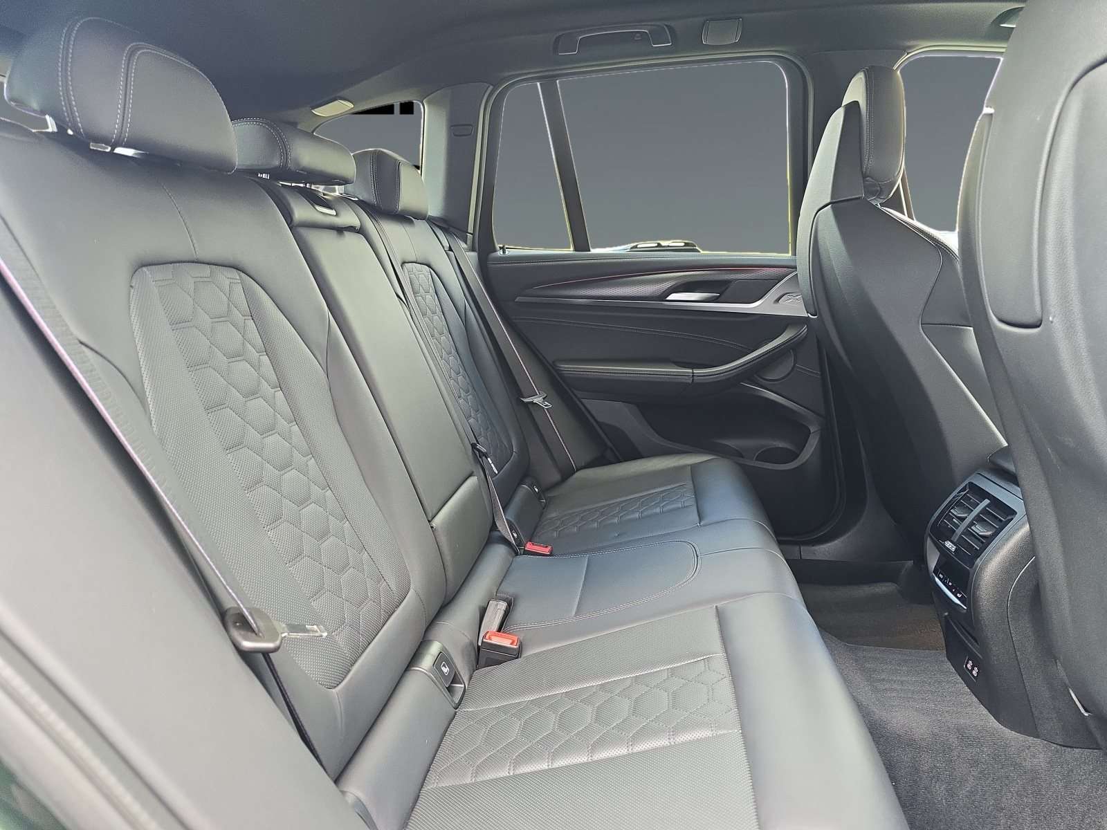 Fahrzeugbild eines BMW X3