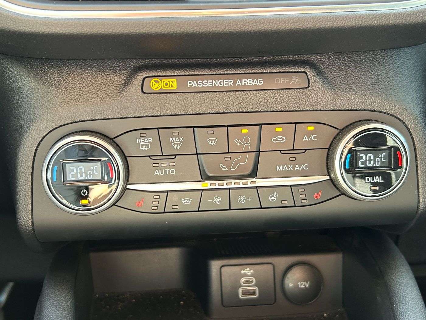 Fahrzeugbild eines Ford Kuga