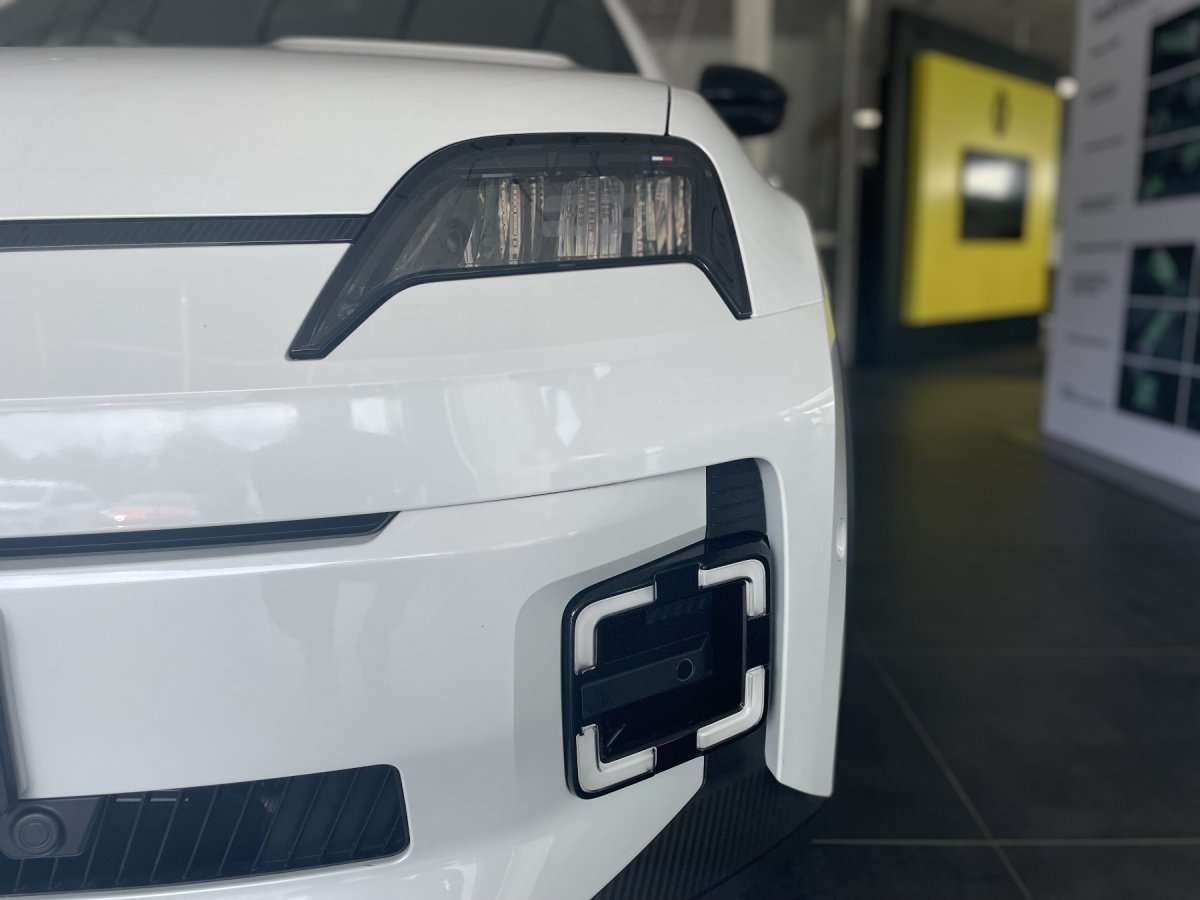 Fahrzeugbild eines Renault 5 E-TECH