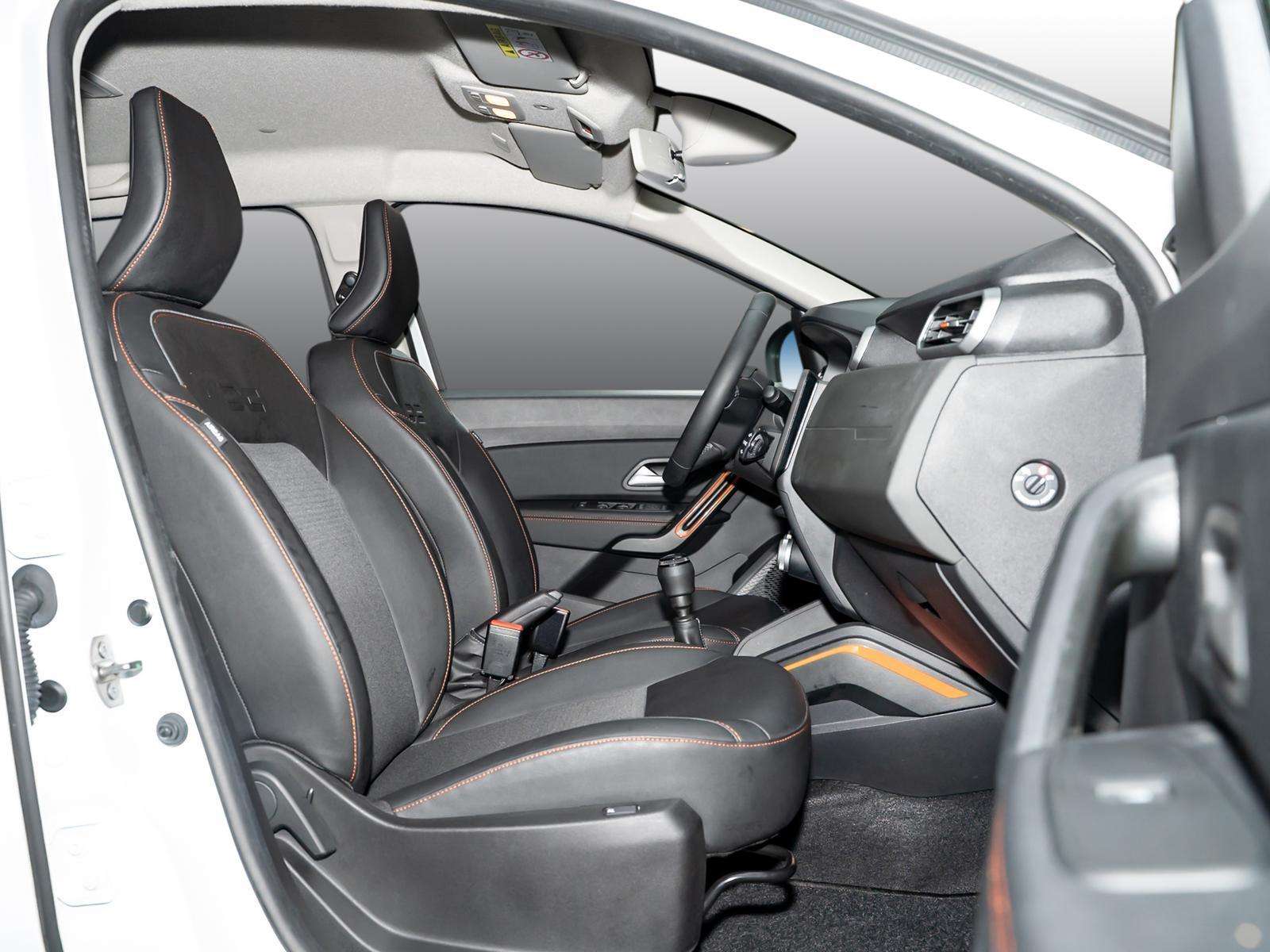 Fahrzeugbild eines Dacia Duster