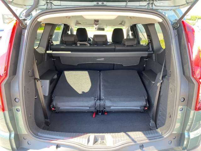 Fahrzeugbild eines Dacia Jogger