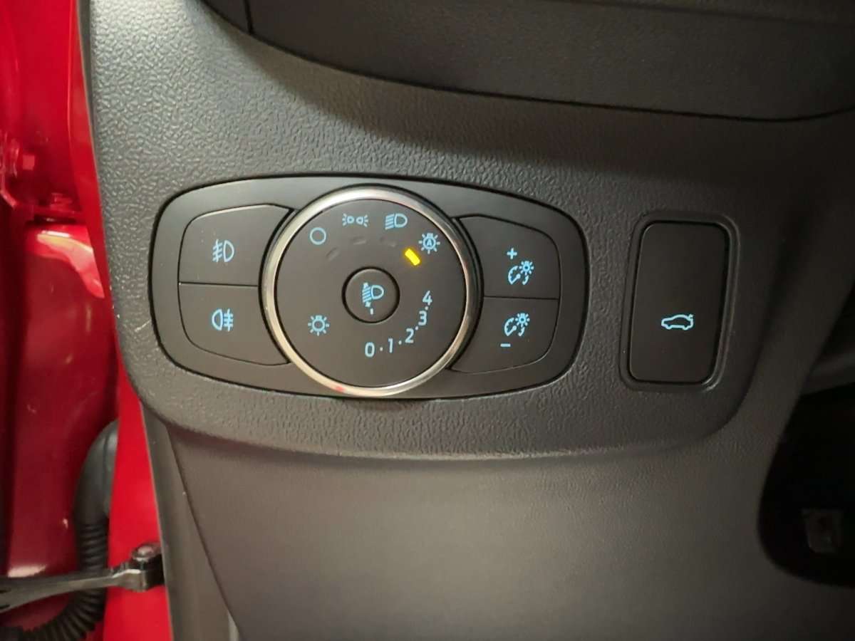 Fahrzeugbild eines Ford Puma