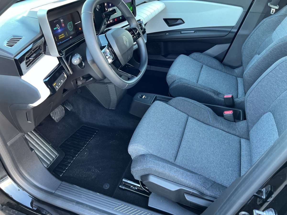 Fahrzeugbild eines Renault 5 E-TECH