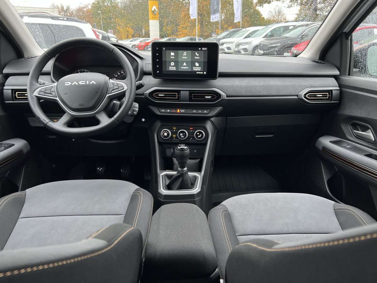 Fahrzeugbild eines Dacia Jogger