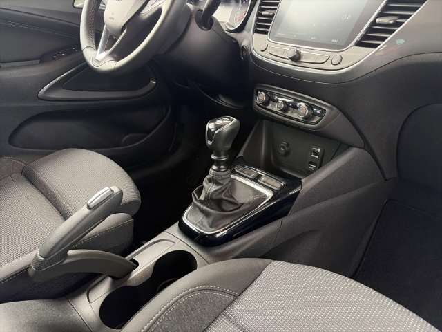 Fahrzeugbild eines Opel Crossland X
