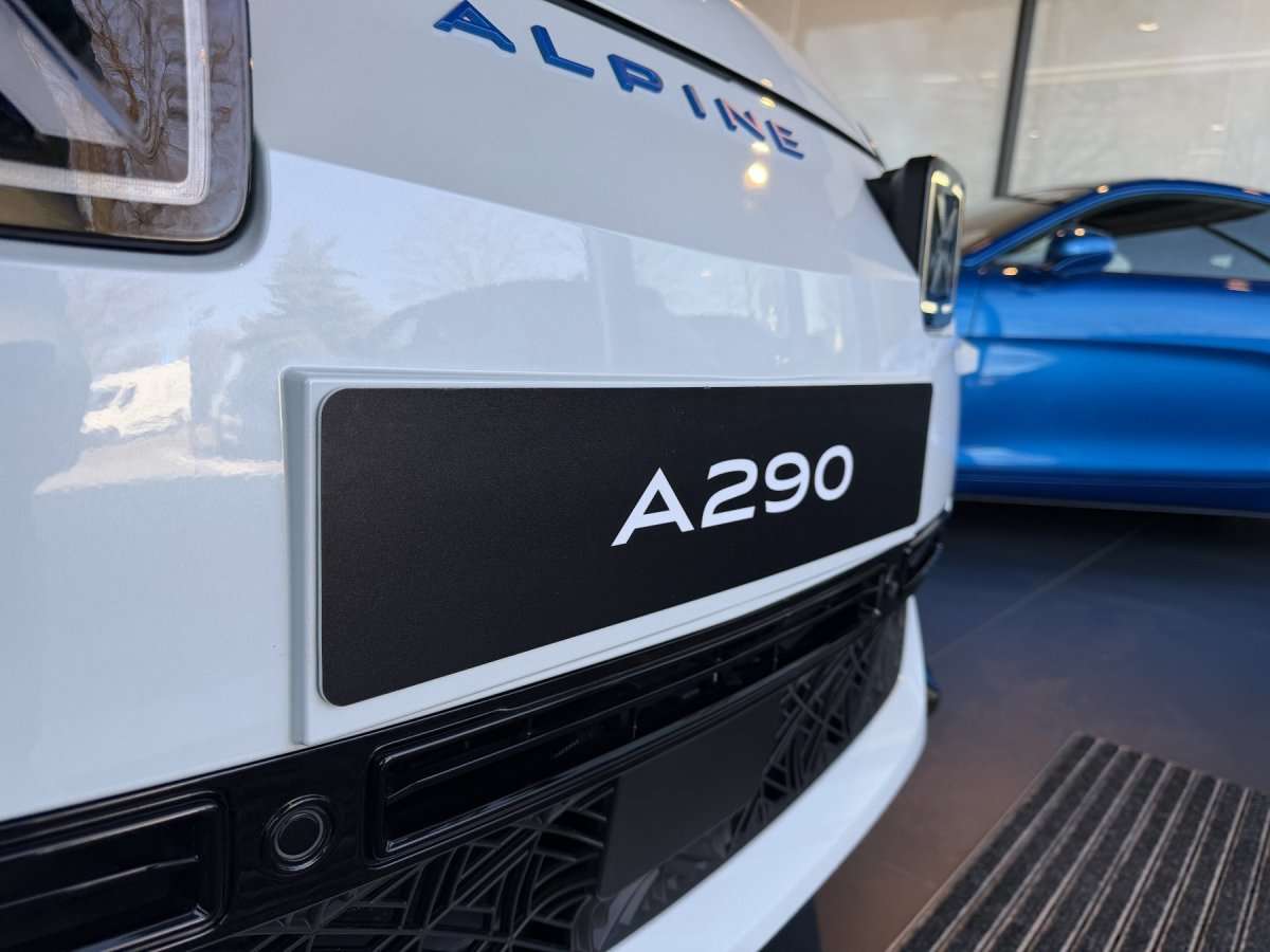 Fahrzeugbild eines Alpine A290