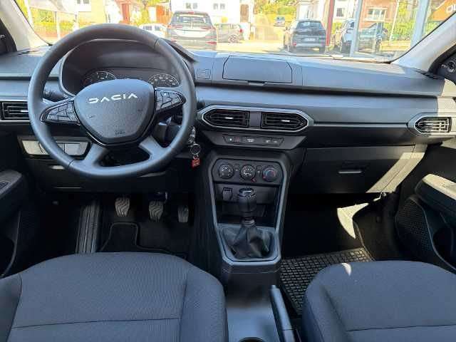 Fahrzeugbild eines Dacia Sandero