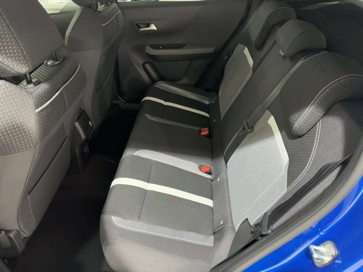 Fahrzeugbild eines Opel Frontera