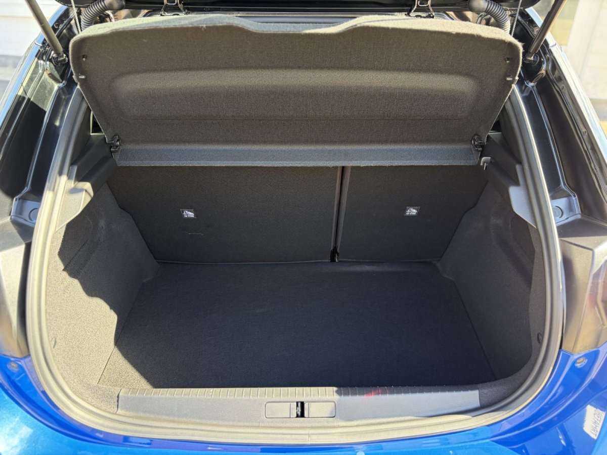 Fahrzeugbild eines Opel Corsa