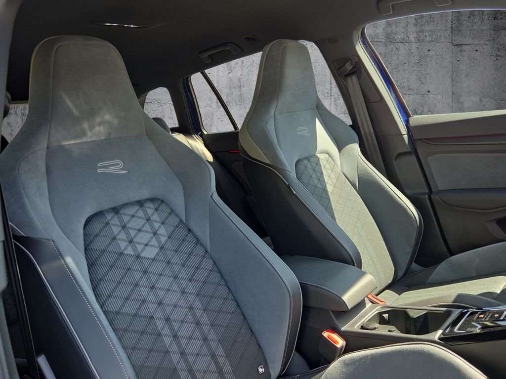 Fahrzeugbild eines Volkswagen Golf