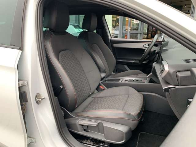 Fahrzeugbild eines SEAT Leon