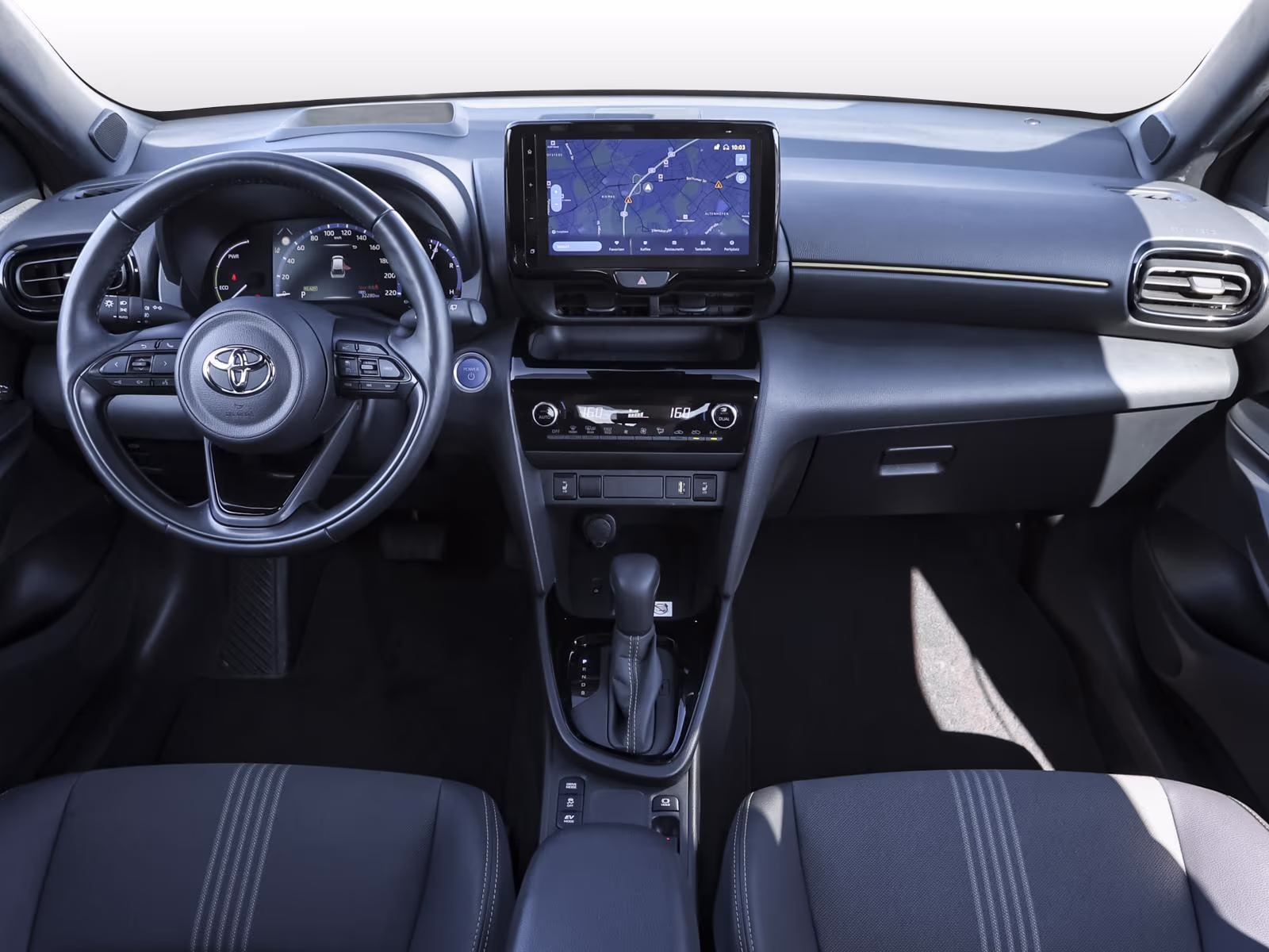Fahrzeugbild eines Toyota Yaris Cross