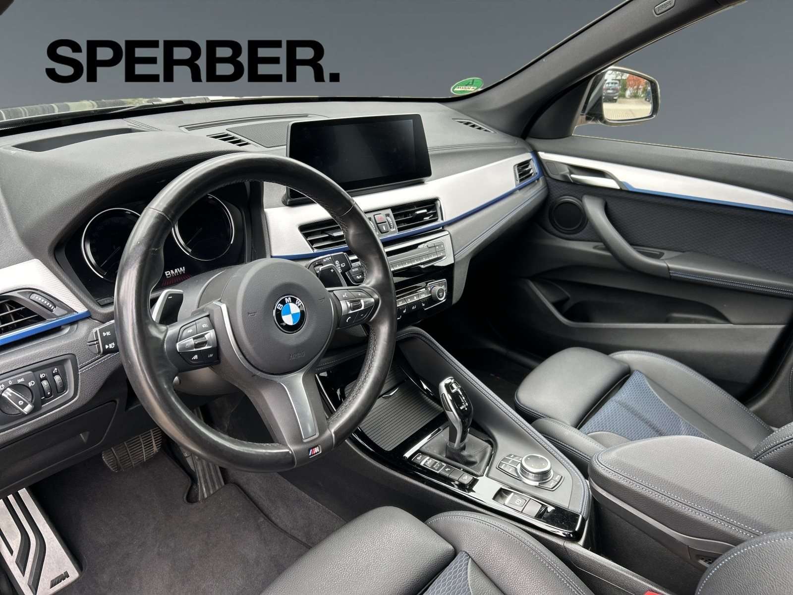 Fahrzeugbild eines BMW X1