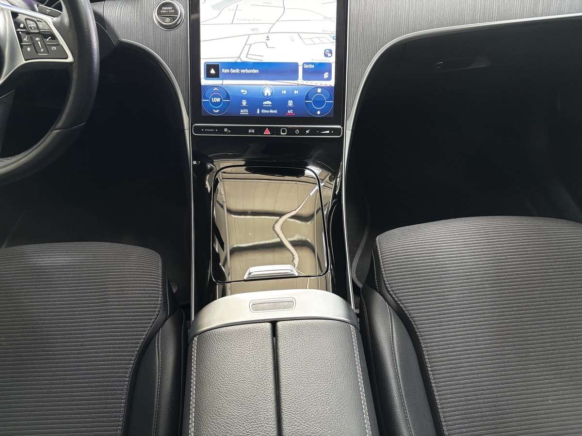 Fahrzeugbild eines Mercedes-Benz C-Klasse