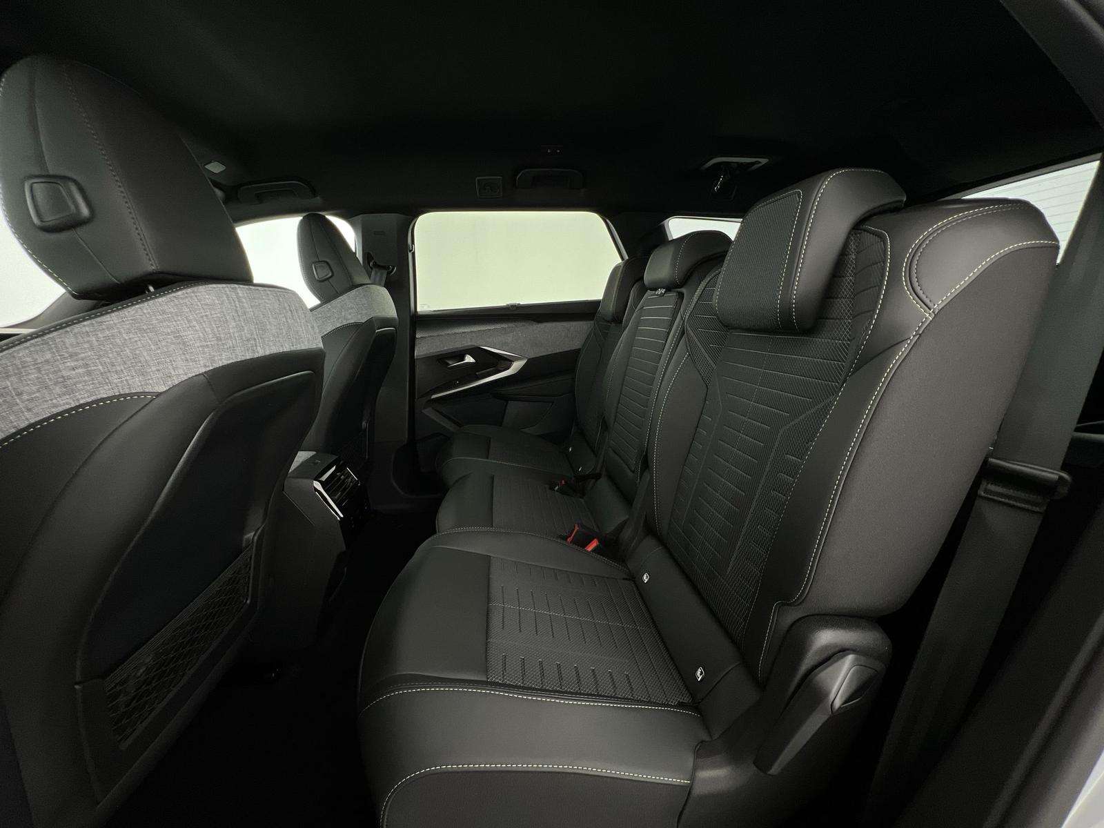 Fahrzeugbild eines Peugeot 5008