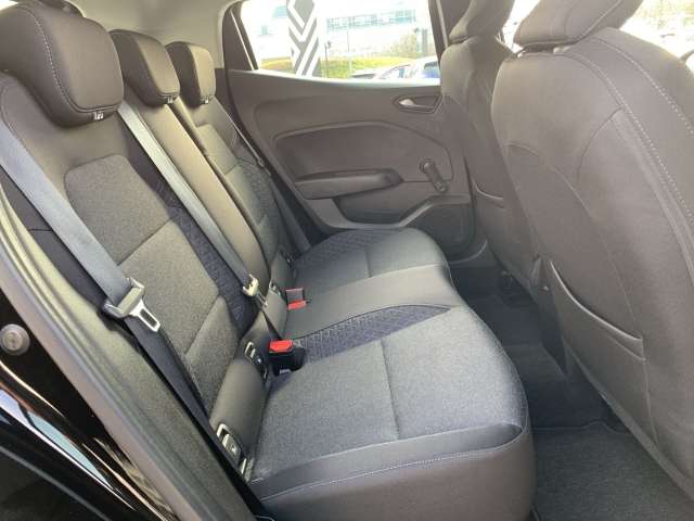 Fahrzeugbild eines Renault Clio