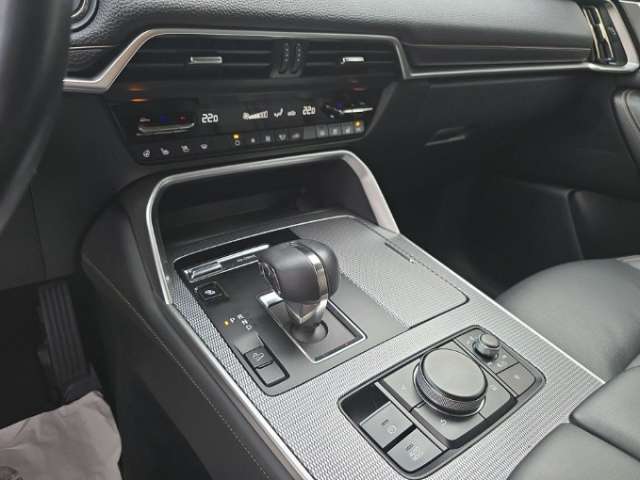 Fahrzeugbild eines Mazda CX-60