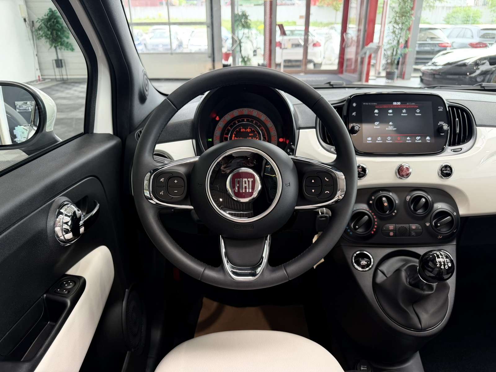 Fahrzeugbild eines Fiat 500