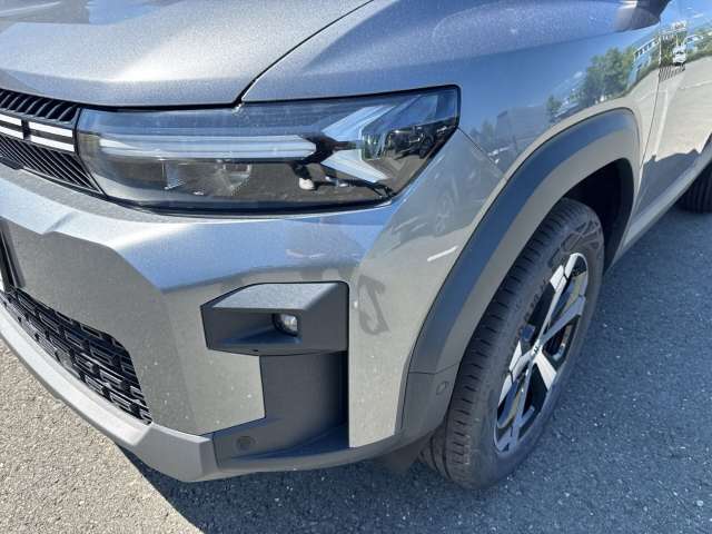 Fahrzeugbild eines Dacia Bigster