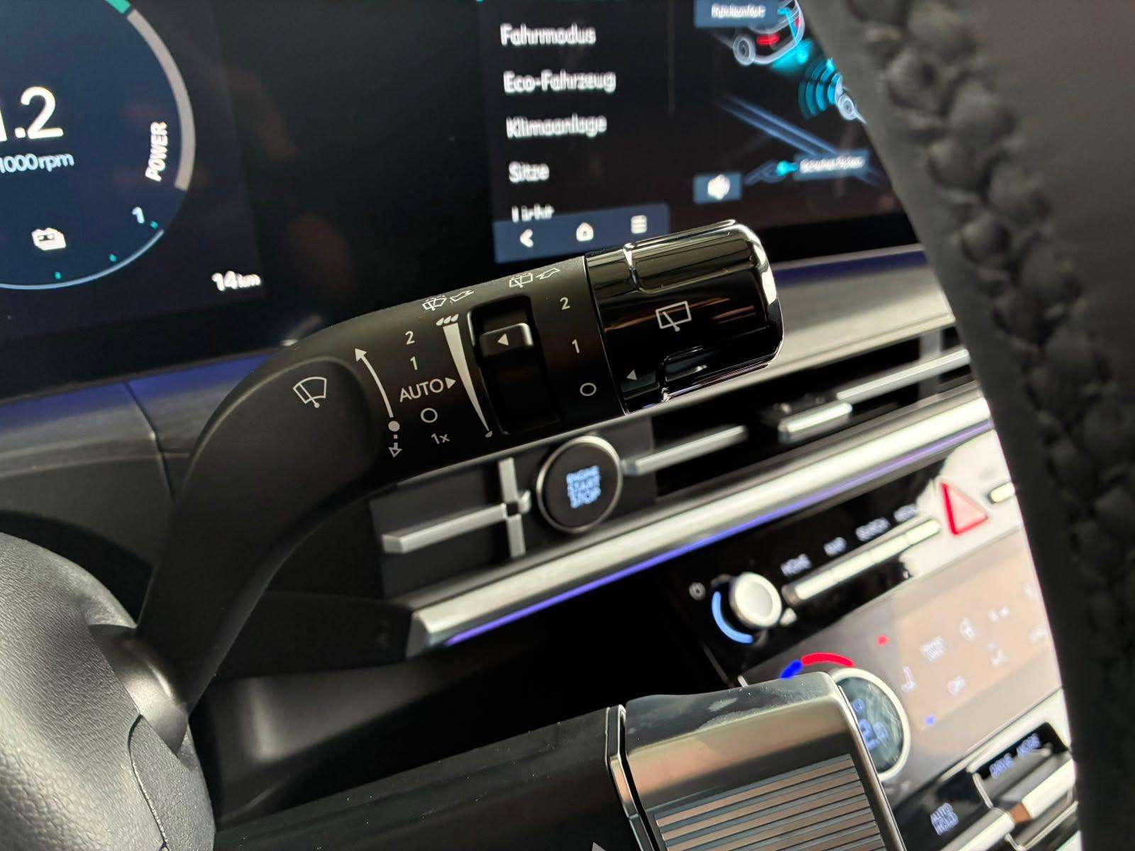 Fahrzeugbild eines Hyundai Santa Fe
