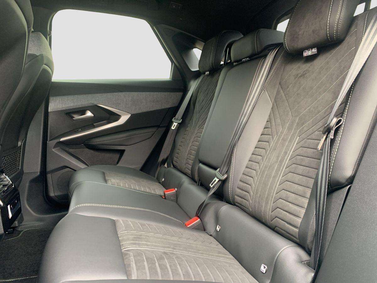 Fahrzeugbild eines Peugeot 3008