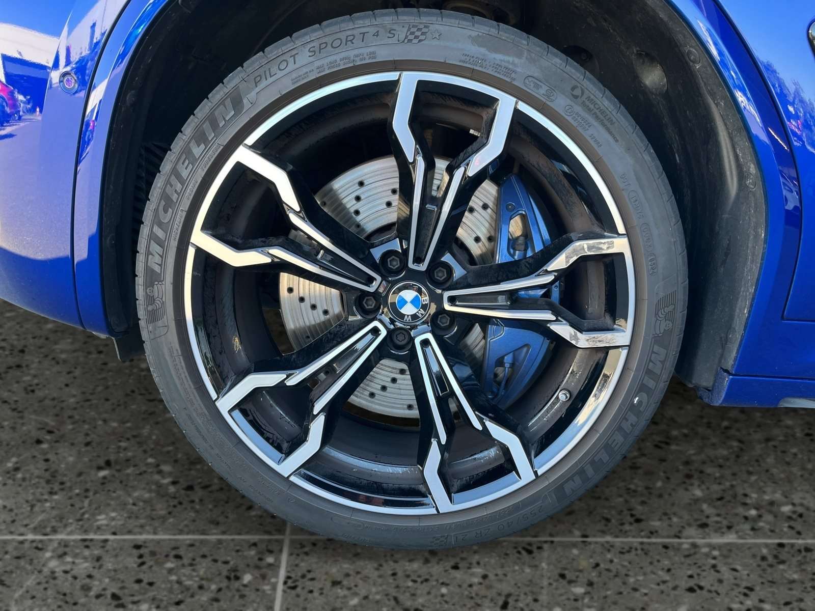 Fahrzeugbild eines BMW X4