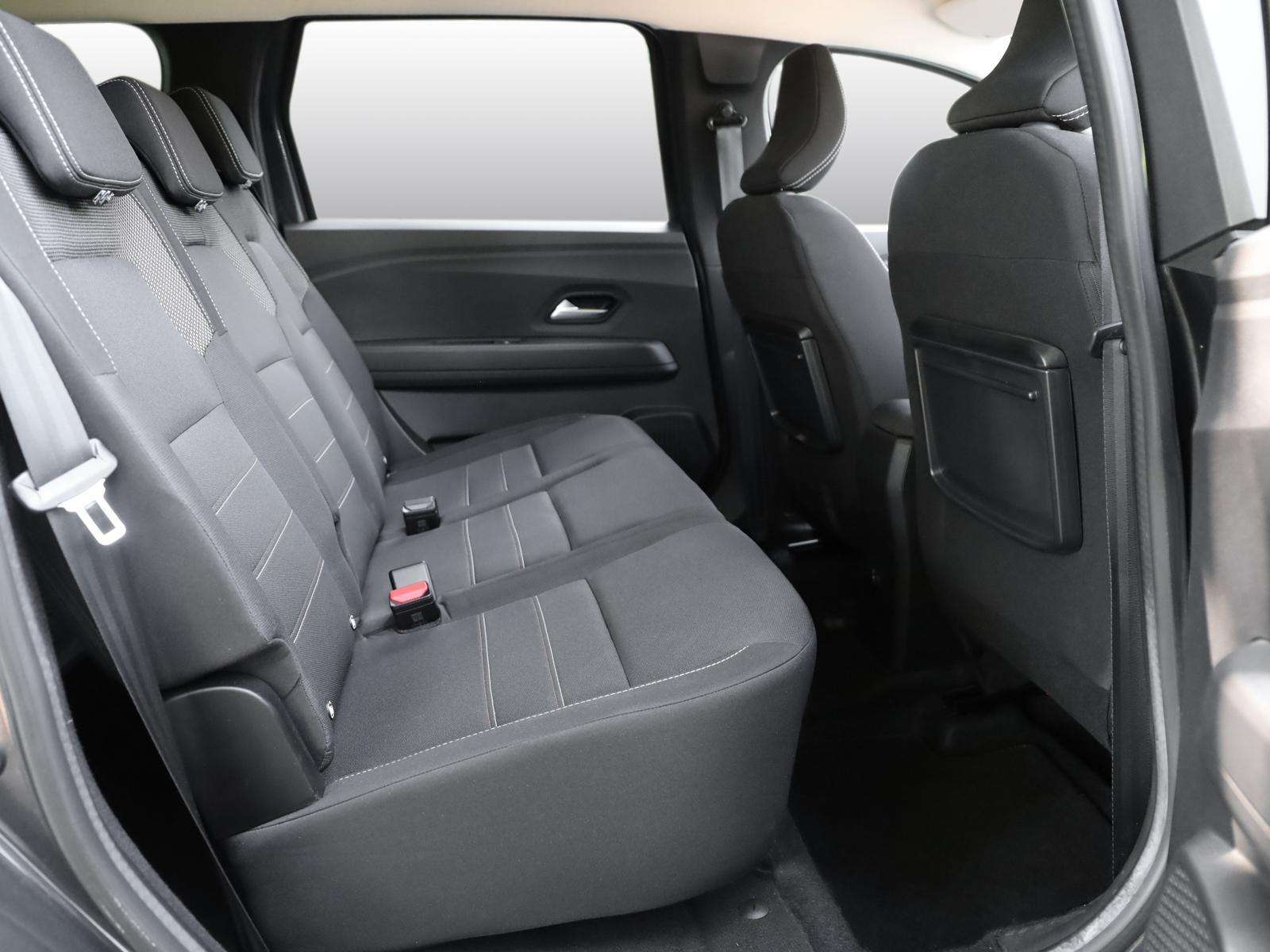 Fahrzeugbild eines Dacia Jogger